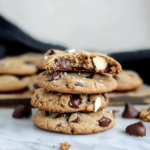 Cookies chocolat noisette moelleux avec cœur fondant et pépites de chocolat noir